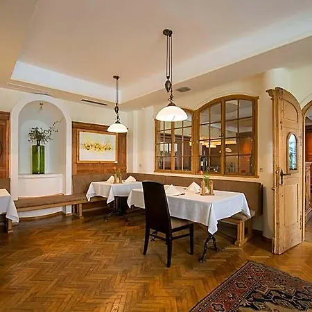 Der Thaller - Wirtshaus - Restaurant - Hotell 4*