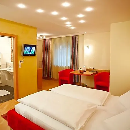 Der Thaller - Wirtshaus - Restaurant - Hotell 4*