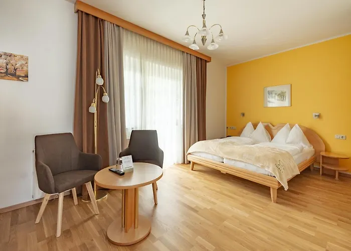 Отель Der Thaller - Wirtshaus - Restaurant -