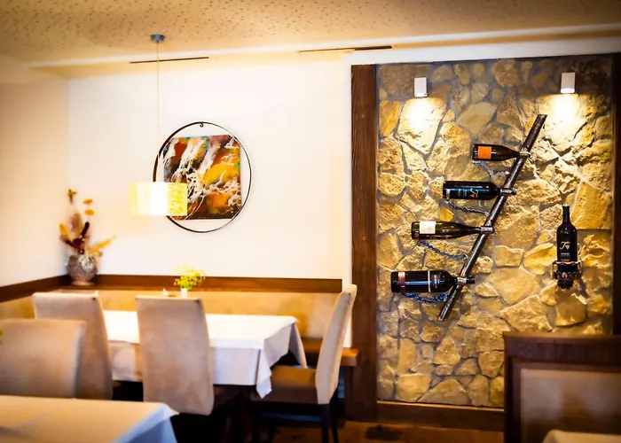 Отель Der Thaller - Wirtshaus - Restaurant - Anger (Weiz)